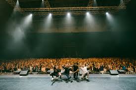 Blue Singapore Concert: The Ultimate Guide to Experiencing